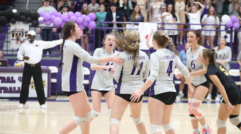 Watch Alcorn Central play for a volleyball state title LIVE
